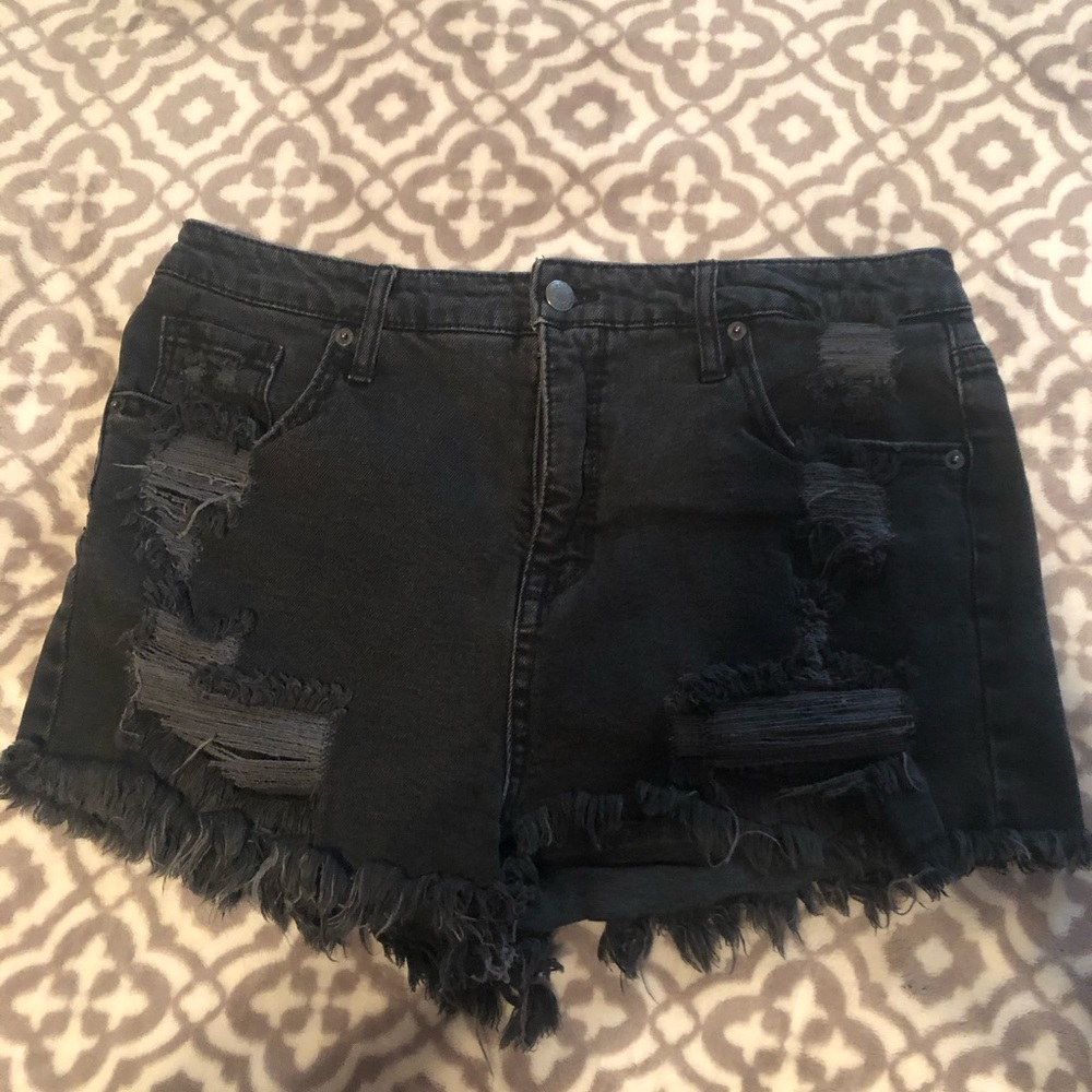 MOSSIMO SHORTS